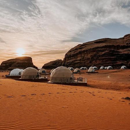 Orbit Camp Hotel Wadi Rum Eksteriør billede