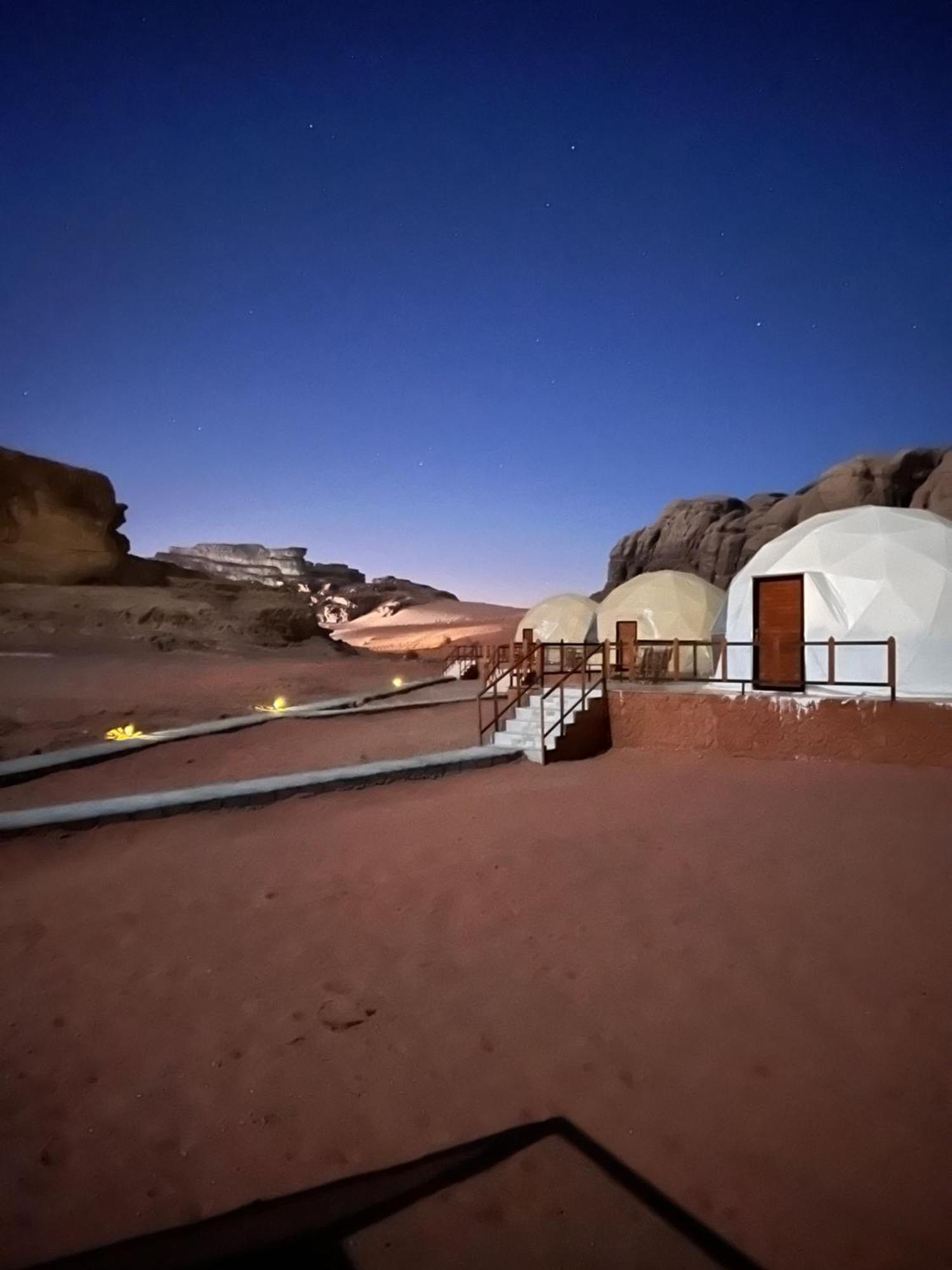 Orbit Camp Hotel Wadi Rum Eksteriør billede